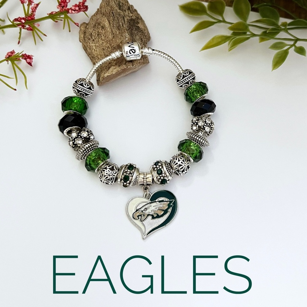 COPY - Philadelphia Eagles NFL Charm Bracelet NEW